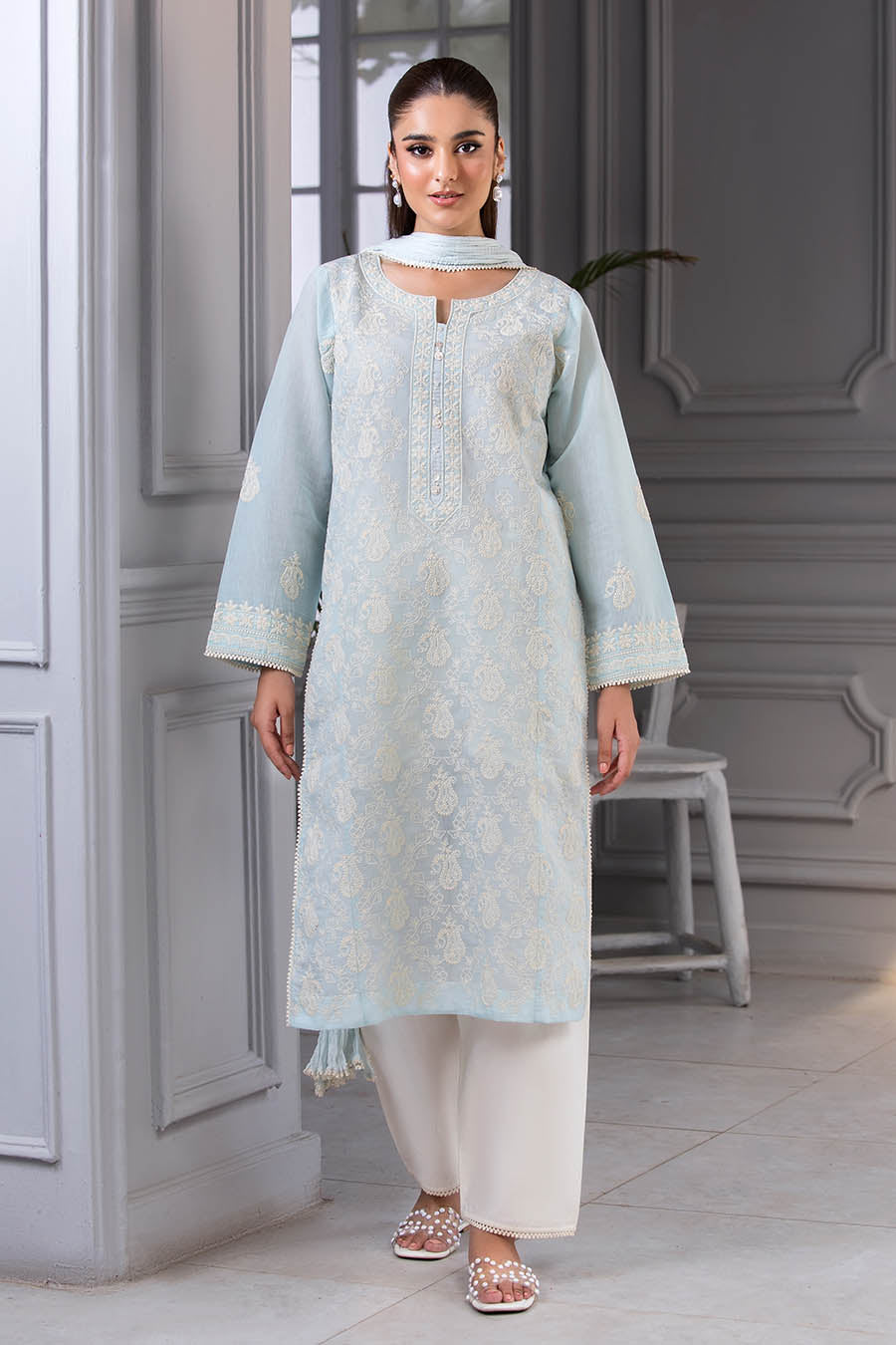 Hand-Embroidered Swiss Lawn Suit Elegant Shadow Work & Chiffon Dupatta Hand-Embroidered Swiss Lawn Suit Elegant Shadow Work & Chiffon Dupatta