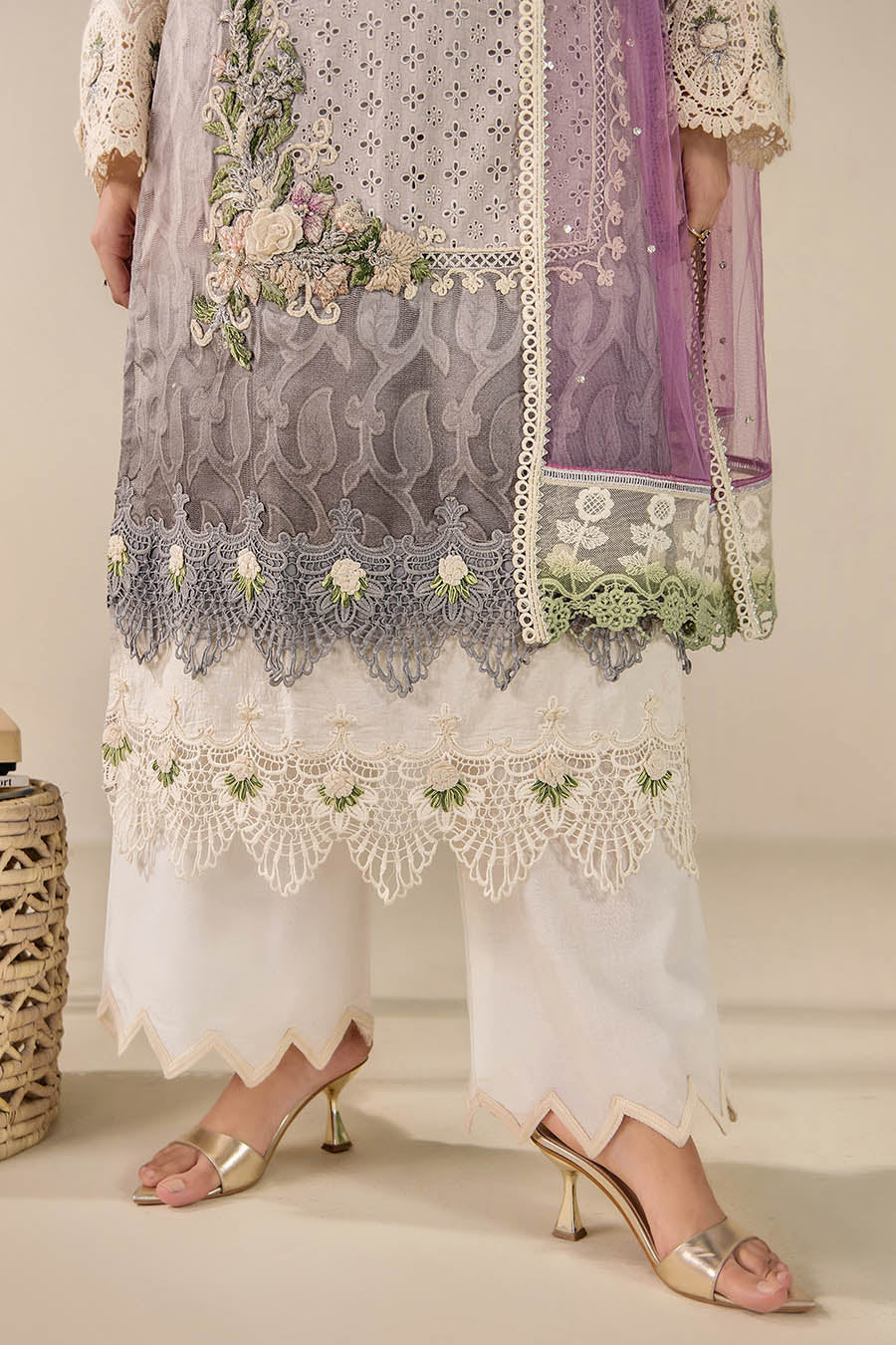 F-200 Pakistani women's formal outfit by Khuda Baksh - view 24