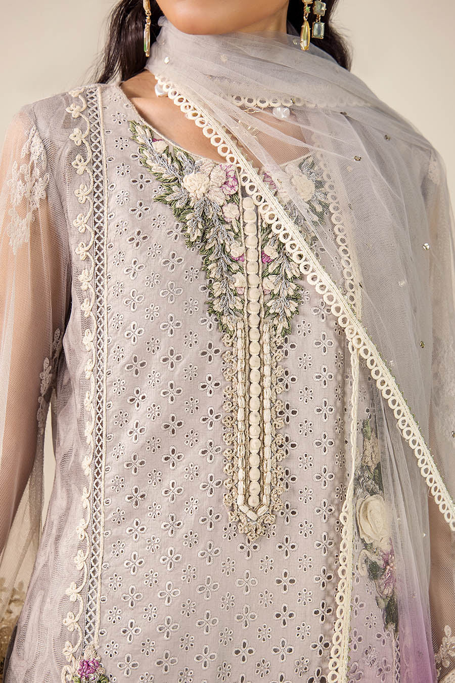 F-200 Pakistani women's formal outfit by Khuda Baksh - view 25