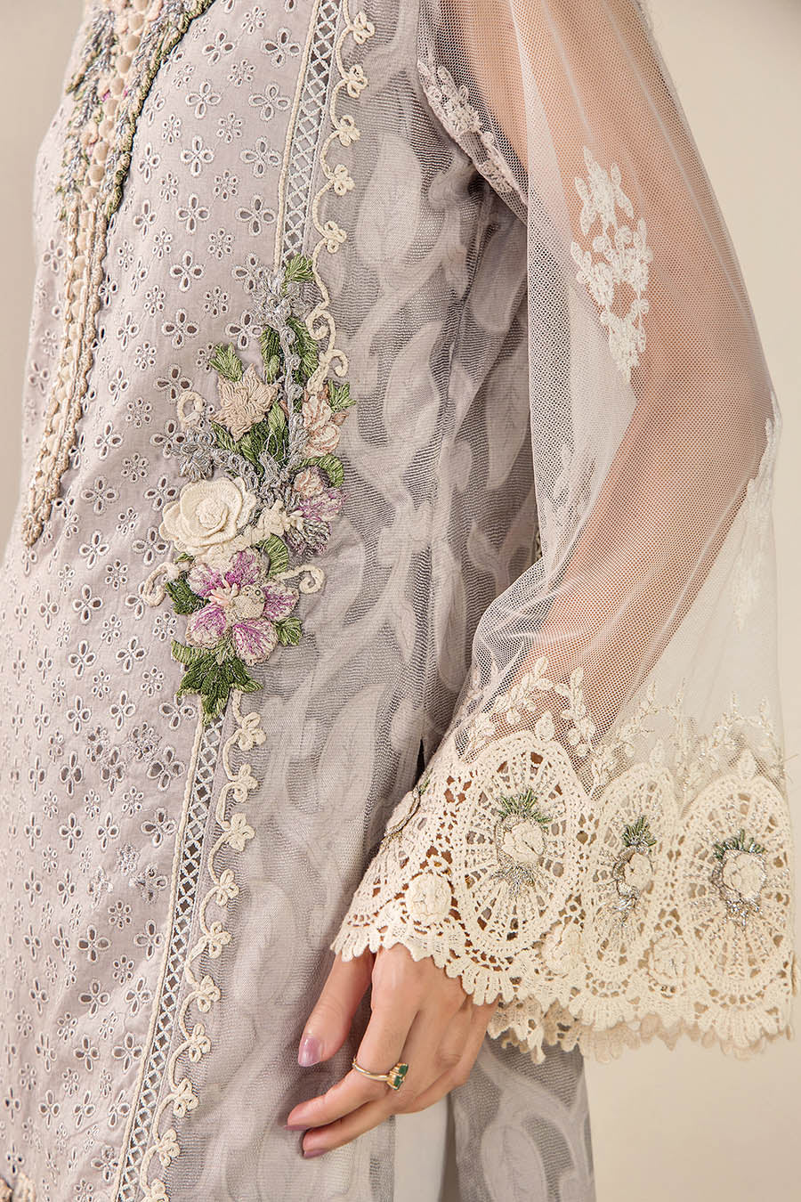 F-200 Pakistani women's formal outfit by Khuda Baksh - view 28