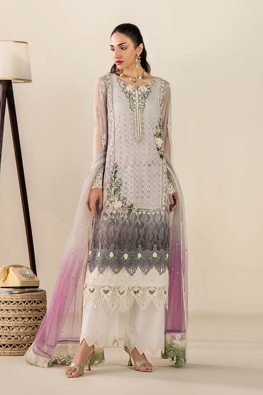 F-200 Pakistani women's formal outfit by Khuda Baksh - view 33