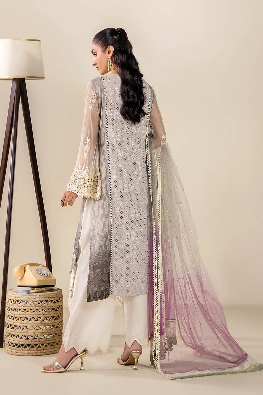 F-200 Pakistani women's formal outfit by Khuda Baksh - view 5